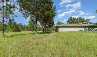 1940 Leah Star Rd, Astor, FL 32102