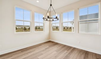 2168 Myla Way, Amherst, OH 44001