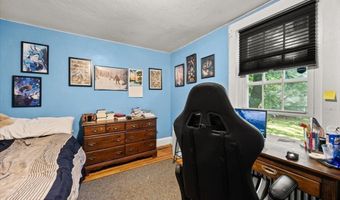 446 Plymouth St, Abington, MA 02351