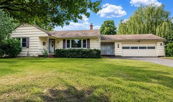 3 Swanson Dr, Bristol, CT 06010
