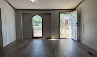 226 Massey St, Adamsville, TN 38310