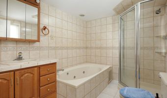 23 Mathiasen Pl, Aberdeen, NJ 07747