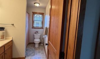 11662 Laketowne Vw, Albertville, MN 55301