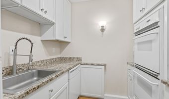 4407 ROMLON St 301, Beltsville, MD 20705