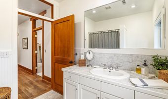 5293 Highway 66, Ashland, OR 97520