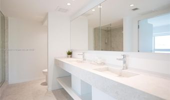 10250 Collins Ave PH1, Bal Harbour, FL 33154