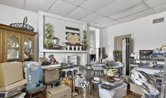 302 SW Front St, Abingdon, VA 24210