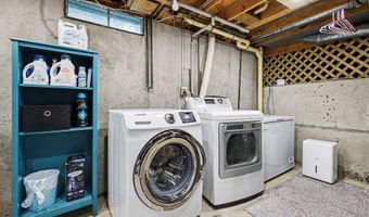 6609 Rix St SE, Ada, MI 49301