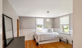 321 E Alburgh Rd, Alburgh, VT 05440