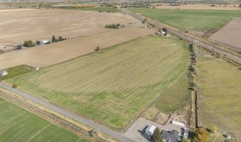 221 Cottonwood Ln, Blackfoot, ID 83221