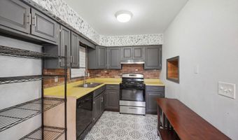 34 Mountainview Ave, Albany, NY 12208