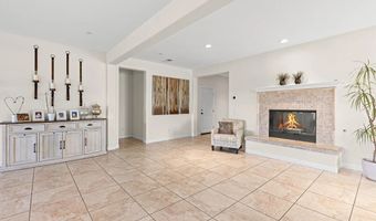 705 Sungold Way, Escondido, CA 92027