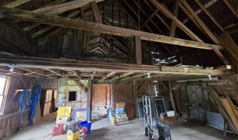 144 W Cobble Hill Rd, Barre, VT 05641