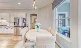 5225 BRIGHTON SHORE Dr, Apollo Beach, FL 33572