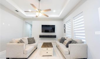 520 Country Club Dr, Alamo, TX 78516