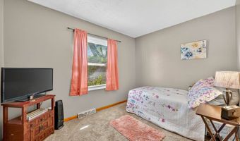 248 Old Trail Dr, Bargersville, IN 46106