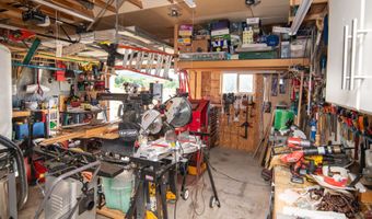 65 Indian Rings Rd, Big Timber, MT 59011
