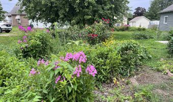 325 S Main St, Albia, IA 52531