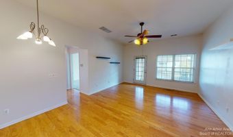 2795 S Knightsbridge Cir, Ann Arbor, MI 48105