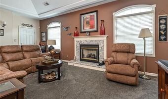 208 Adams Pointe Blvd 6, Adams Twp., PA 16046