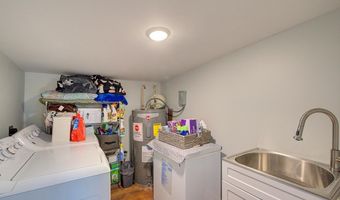 120 Swain Ave, Boiling Springs, SC 29316