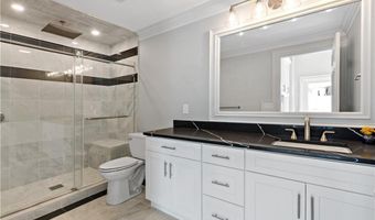 32 Lorraine St, Barrington, RI 02806