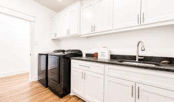 5305 Bentwater Dr, Benton, AR 72002