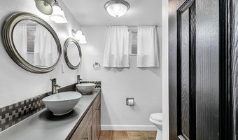 3117 DOUGLAS St, Cheyenne, WY 82009