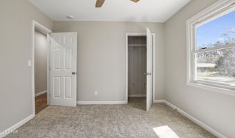 53 Bayshore Dr, Apalachicola, FL 32320