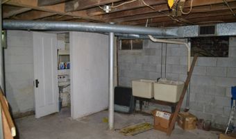 320 N Fourth St, Albion, IL 62806