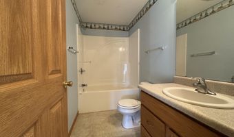 3118 Planeview Dr, Adrian, MI 49221