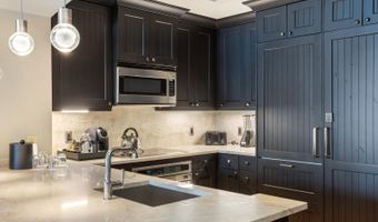 130 Daybreak Rdg Hs302, Avon, CO 81620