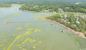 10 20 Islands Ln, Beaufort, SC 29902