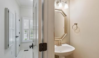 100 KENTWOOD TRAIL Cir, Alabaster, AL 35007