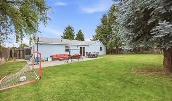 1547 13th St, Benton City, WA 99320