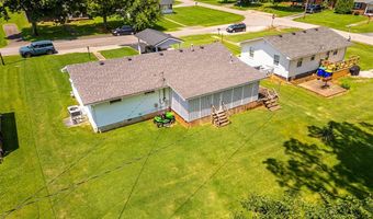 413 Sampson Ave, Adairville, KY 42202