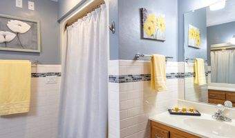 1501 S Weimar St, Appleton, WI 54915