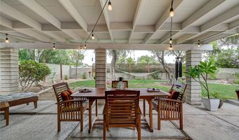 2400 La Solana Way, Las Vegas, NV 89102