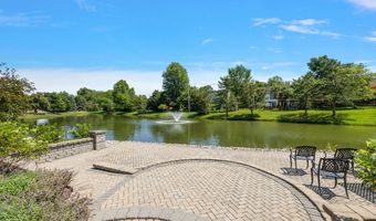 1734 Weatherstone Dr, Ann Arbor, MI 48108
