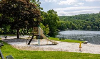 3 Brook Ln, Alloway, NJ 07461