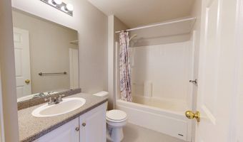 3042 Barclay Way, Ann Arbor, MI 48105