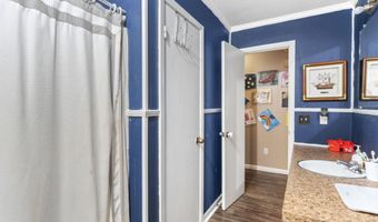 712 Upchurch St, Bald Knob, AR 72010