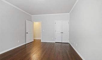 7989 Magnolia Sq, Atlanta, GA 30350