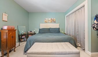 327 French St, Bangor, ME 04401