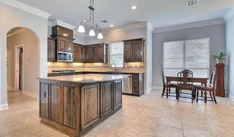 16012 Magnolia Trace Pkwy, Baton Rouge, LA 70817