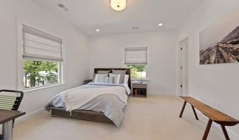 4917 BAYARD Blvd, Bethesda, MD 20816