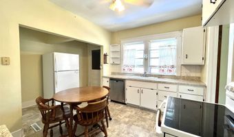 204 W 11th St, Atlantic, IA 50022