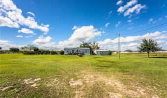 318 SKYBLUE Ln, Auburndale, FL 33823