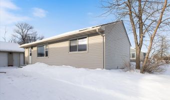 24 Fern Ct, Babbitt, MN 55706