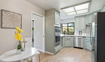 29 Captains Dr, Alameda, CA 94502